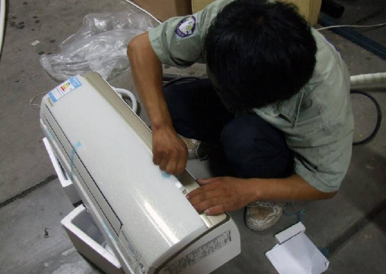 就近服务家电维修您身边的专业师傅时刻待命热水器维修