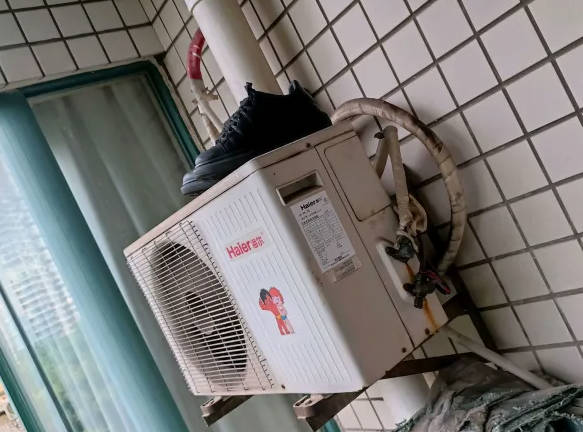 商用猛火灶维修，燃气灶维修安装，热水器维修，油烟机维修安装，
